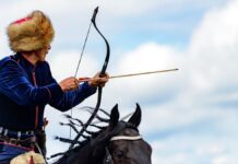 Развивать стрельбу из лука на лошадях будут в Шымкенте