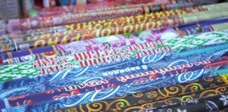 Салюты без сертификатов продавали в Шымкенте