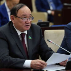 Кому в Сенате жить хорошо?