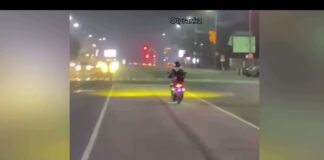 Байкера, ездившего на одном колесе, оштрафовали в Шымкенте