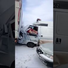 26 машин столкнулись на трассе «Алматы-Шымкент»