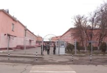 Суицид школьницы: в школе отрицают буллинг по отношению к девочке