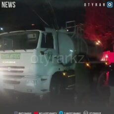 Потоп на улицах Шымкента после затяжного дождя