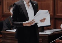 Пустите женщину в политику: как обстоит ситуация с женщинами во власти на юге?