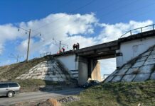 Обрушившийся ЖД мост: угрозы безопасности движения нет