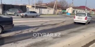 Мать и двое детей госпитализированы в ходе ДТП в Шымкенте