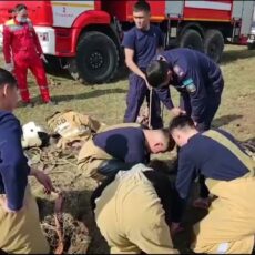 29-летняя девушка упала в трубу колодца в Туркестанской области
