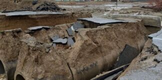 Два моста за сутки разрушены проливными дождями в Туркестанской области