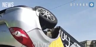 Такси перевернулось на крышу при столкновении в Шымкенте