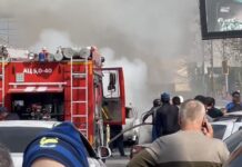 Автомобиль загорелся в центре города в Шымкенте