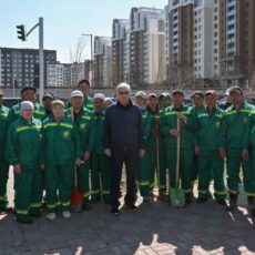 Президент Касым-Жомарт Токаев принял участие в городском субботнике