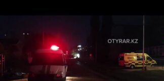 В Шымкенте скутер врезался в ограждение, погиб 31-летний водитель