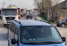 Шымкентские водители жалуются на дороги