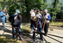 В Шымкенте в рамках экологической акции «Таза Қазақстан» проходит неделя «Өнегелі ұрпақ»