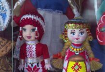 Коллекцию из 200 этнических кукол собрала женщина из Шымкента