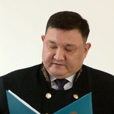 Исахов навредил сам себе, — судья объяснил приговор экс-замакиму Шымкента