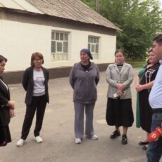 На домогательства физрука в Туркестанской области пожаловалась девочка