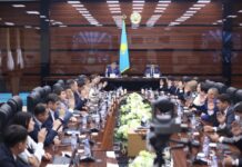 Город не потонет, деньги выплатят. О чем говорили на сессии маслихата?