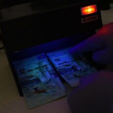 Фальшивые банкноты на 55 млн тенге выявили в Казахстане