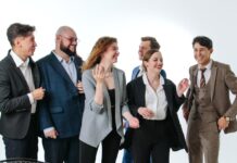 Первый частный театр открылся в Шымкенте