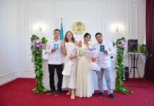 Августовский свадебный бум: 60 пар выбрали «счастливую» дату