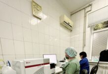 Хорошая новость от Центра СПИД: его оснастили мощнейшим анализатором