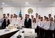 В Туркестане чествовали победителей и призеров V Всемирных игр кочевников