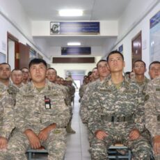 Военнослужащие шымкентского гарнизона обсудили послание президента РК