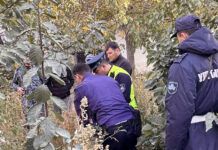 Перебросчиков наркотиков задержали гвардейцы в Шымкенте