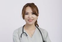 Прививать или нет? Об опасениях родителей девочек и разъяснения врача