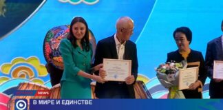 Легко любить весь мир, ты полюби соседа!