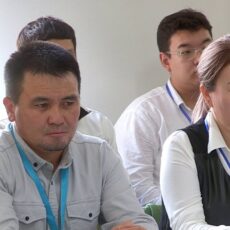 Наблюдатели внимательно следят за ходом общенационального референдума