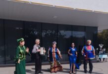 На участке №4 референдум превратился в культурное событие с национальным колоритом