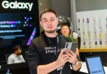 В Шымкенте открылся совместный фирменный магазин Samsung и Freedom Mobile
