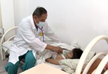 В одной из частных школ Шымкента учащийся распылил перцовый баллончик