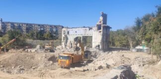 Рассвет и закат ДК «Фосфорник» в Шымкенте: всё только начинается Фото Т. Корякиной