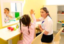 Как «Қамқорлық» помогает детям с особыми потребностями адаптироваться в обществе