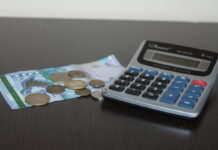 Размеры пенсий и пособий с 1 января 2025 года