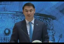 Дархан Сатыбалды рассказал за какие заслуги Азимбек Пазылбекулы стал акимом Туркестана