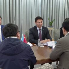 Дархан Сатыбалды провел переговоры с иностранными инвесторами