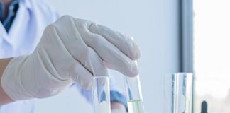 В РК вводят уголовную ответственность за «веселящий газ»