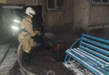 Пожар в многоэтажке Шымкента: эвакуировано 20 человек