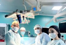 В онкоцентре Шымкента впервые проведена сложная хирургическая операция В Шымкенте впервые проведена циркулярная резекция грудного отдела трахеи