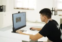 Шымкентцы получающие права впервые, могут подать заявку в приложении ЦОН СпецЦОН Шымкента