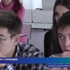 Студентов колледжей и вузов ждет повышение стипендий