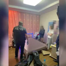 Материалы интимного характера распространяли через Webcam из Шымкента