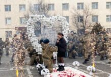 Предложение руки и сердца во время присяги сделал гвардеец в Шымкенте Предложение руки и сердца