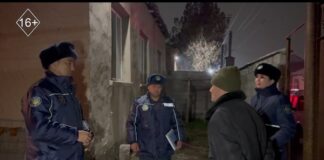 В Шымкенте проверяют лиц находящихся под особым надзором Рейд по выявлению нарушений среди лиц, состоящих на учете в органах внутренних дел