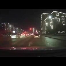 В Шымкенте задержали пьяного водителя, 7 раз проехавшего на красный свет В Шымкенте задержали пьяного водителя, 7 раз проехавшего на красный свет