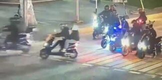 Каждый второй мопед и мотоцикл — старше 20 лет Ночные гонки на мопедах устроили в Шымкенте